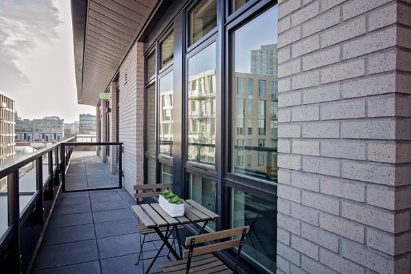 patio at Broadstone Reveal Apartments