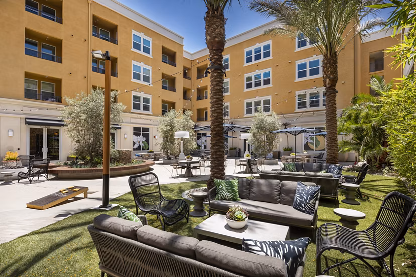 Lex CTR City Apartments: Lush landscaped courtyard feature in luxury apartments, perfect for relaxing in the heart of the city
