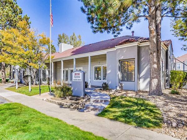 clubhouse at Sienna at Cherry Creek Apartments
