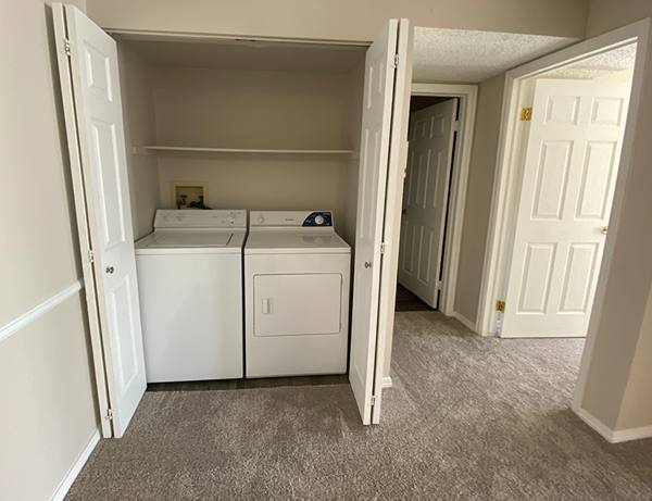 laundry room at Dartmouth Woods Apartments