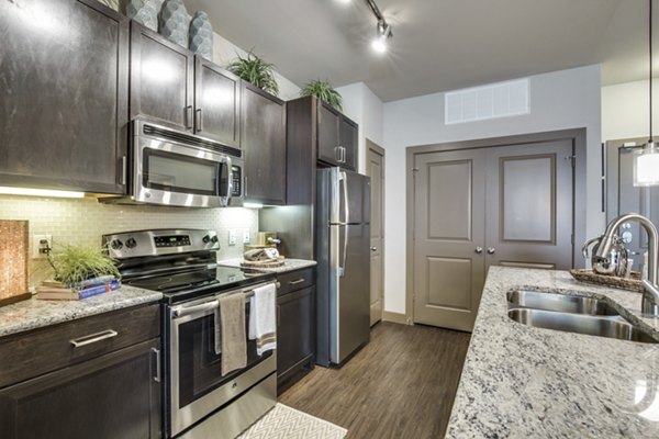 kitchen at Highpoint at Cypresswood Apartments