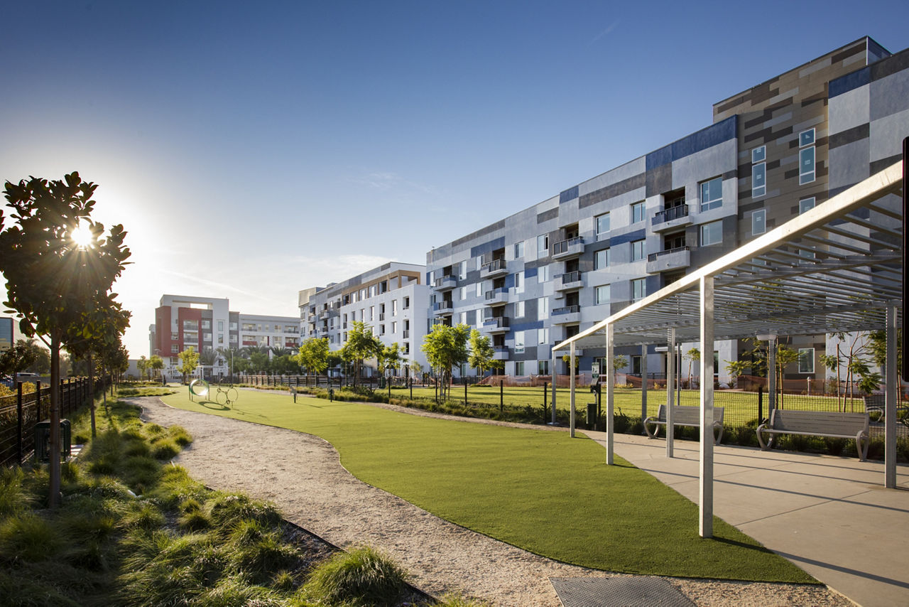 Rise Apartments Anaheim Ca 2 of 12