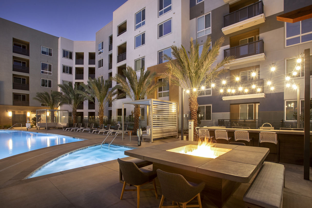 Rise Apartments Anaheim Ca 7 of 12