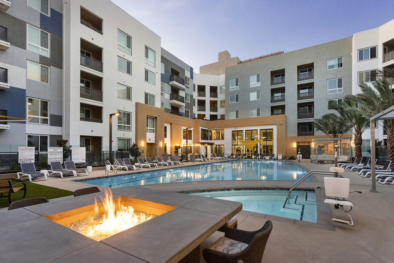 Rise Apartments Anaheim Ca 8 of 12
