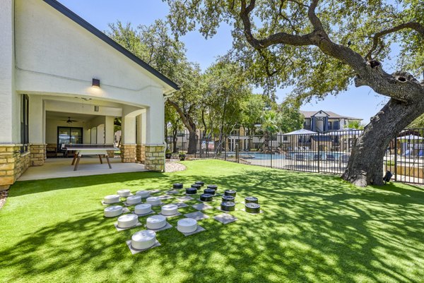 recreational area at Judson Pointe at Town Centre Apartments