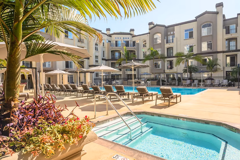 pool at Regents La Jolla Apartments
