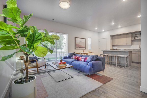 living room at Hawthorne Townhomes Apartments