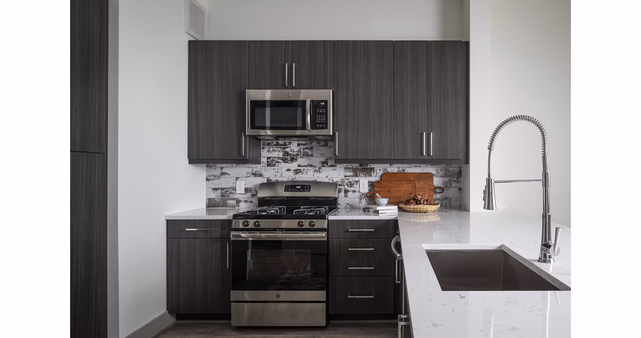 kitchen at Bellrock Summer Street Apartments