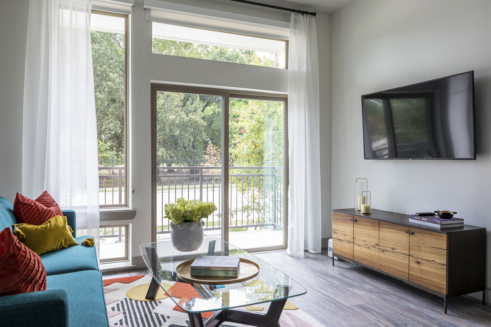 living room at Bellrock Summer Street Apartments