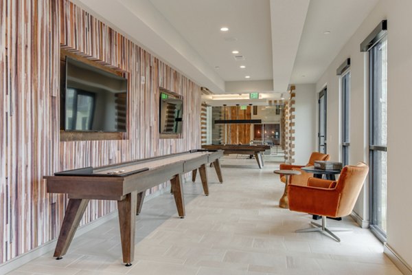 game room at The Silverlake Apartments