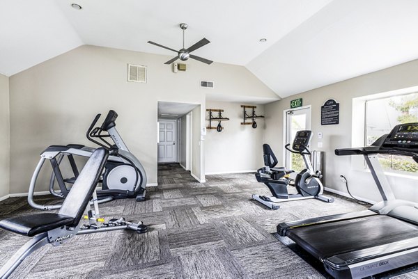 Fitness center with state-of-the-art equipment at Lexington Townhomes Apartments