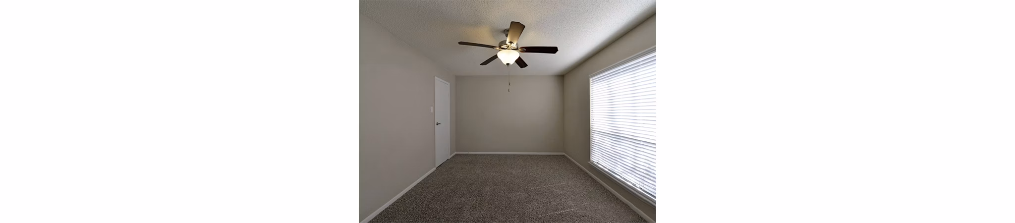 Cozy bedroom with elegant design elements at Scotland Yard Apartments