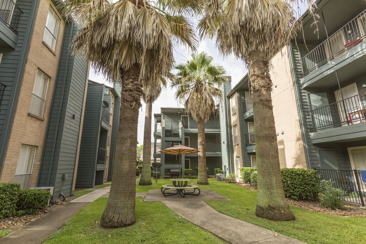 Scotland Yard Houston Tx 6 of 12