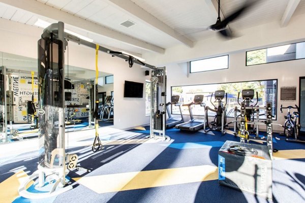 fitness center  at Vicino Apartments