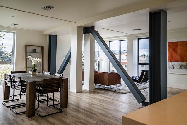 dining area at 47Hundred Apartments