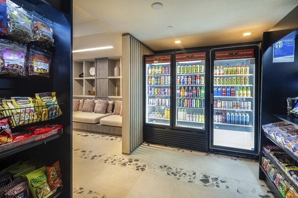 Catherine Santa Monica Apartments