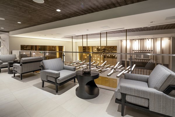 Catherine Santa Monica Apartments