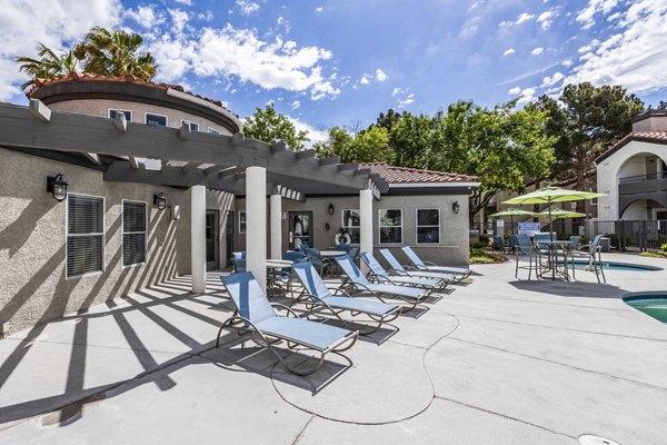 pool/patio at Sunstone Apartments