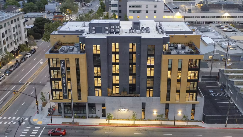 building at Aquatic Higby Apartments