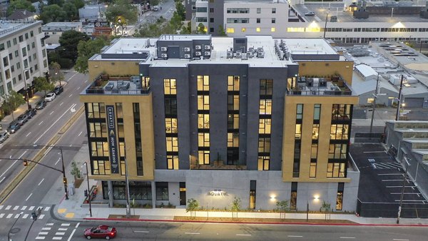 building/exterior at Higby Apartments