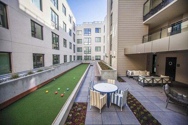 recreational area at Higby Apartments