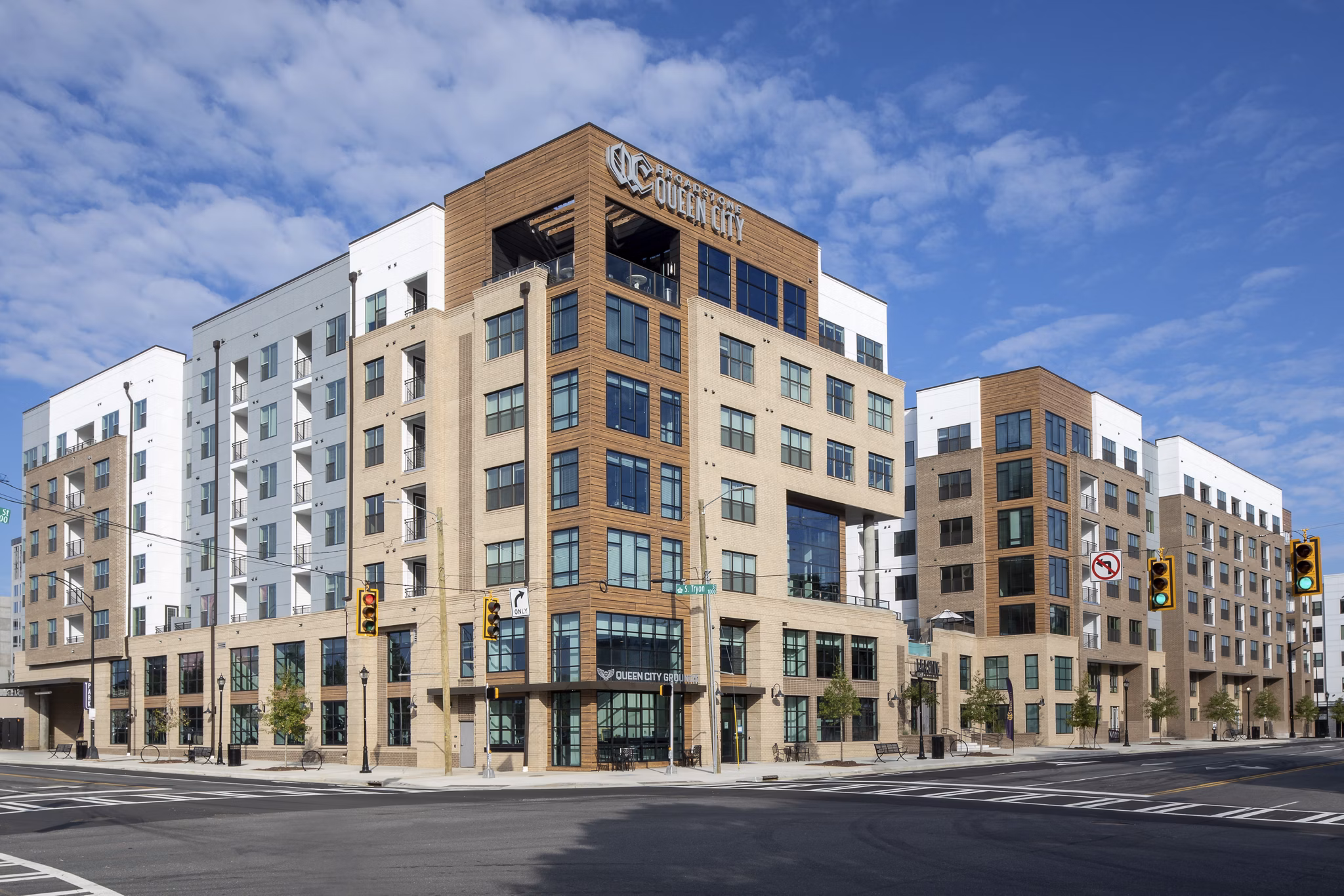 exterior at Broadstone Queen City Apartments