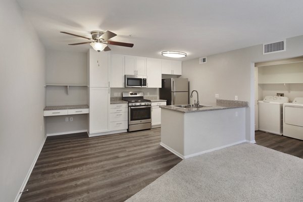 kitchen at Waterstone at Moorpark Apartments