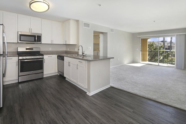 kitchen at Waterstone at Moorpark Apartments