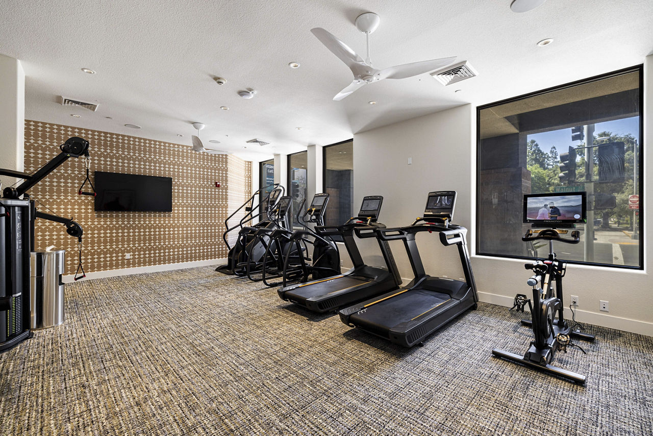 Gym at City Place (1 of 2)