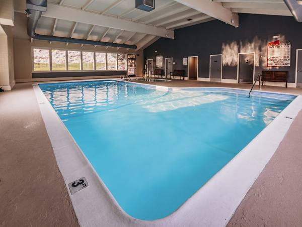 indoor pool at Aspen Ridge Apartments