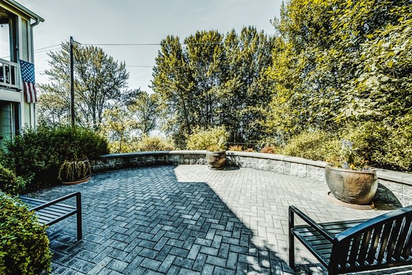 patio/balcony at Bella Vista Apartments