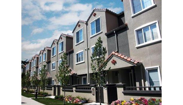 La Terraza Apartments: Elegant of luxury apartments in sunny San Diego