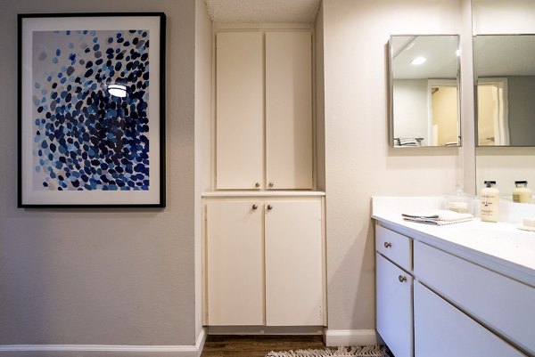 bathroom at La Terraza Apartments