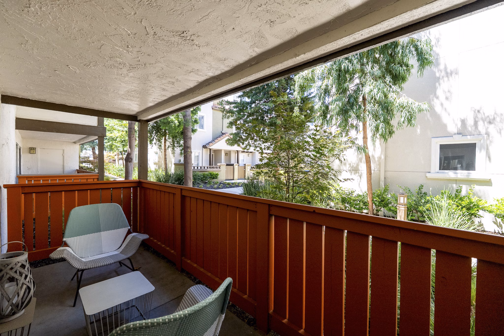 patio at La Terraza Apartments