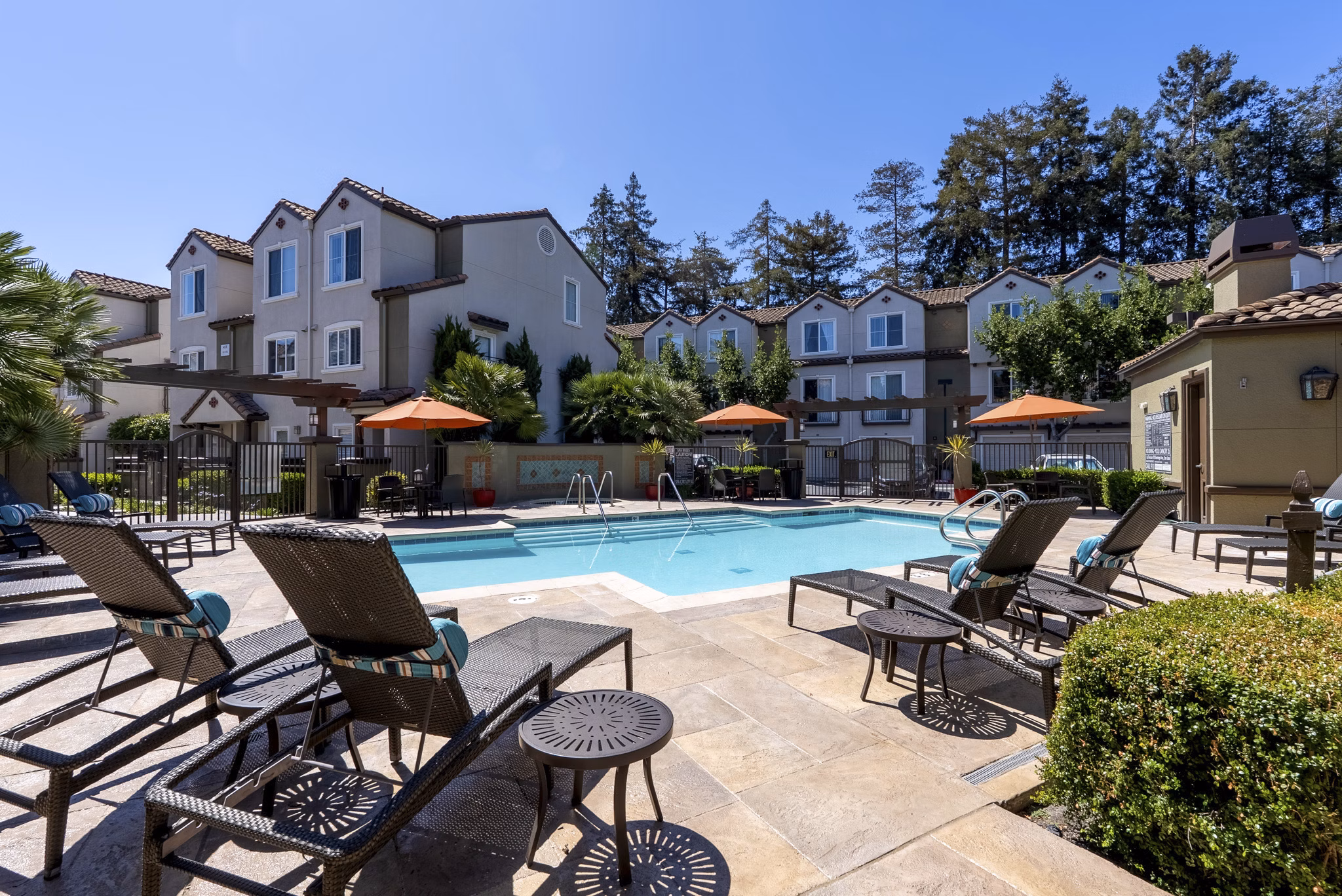 pool at La Terraza Apartments