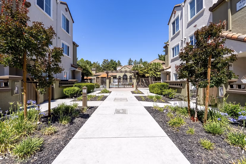 recreational area at La Terraza Apartments