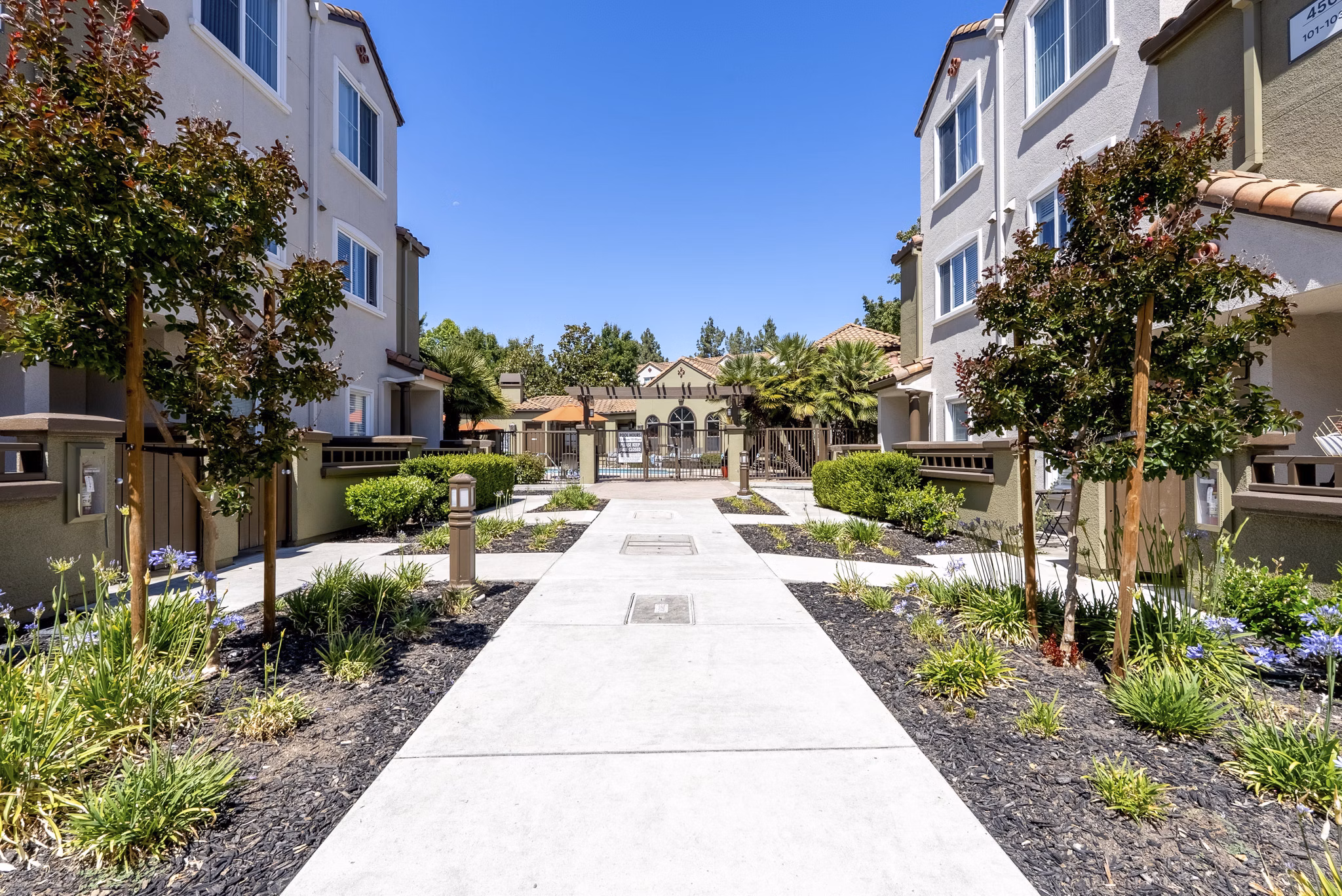 recreational area at La Terraza Apartments