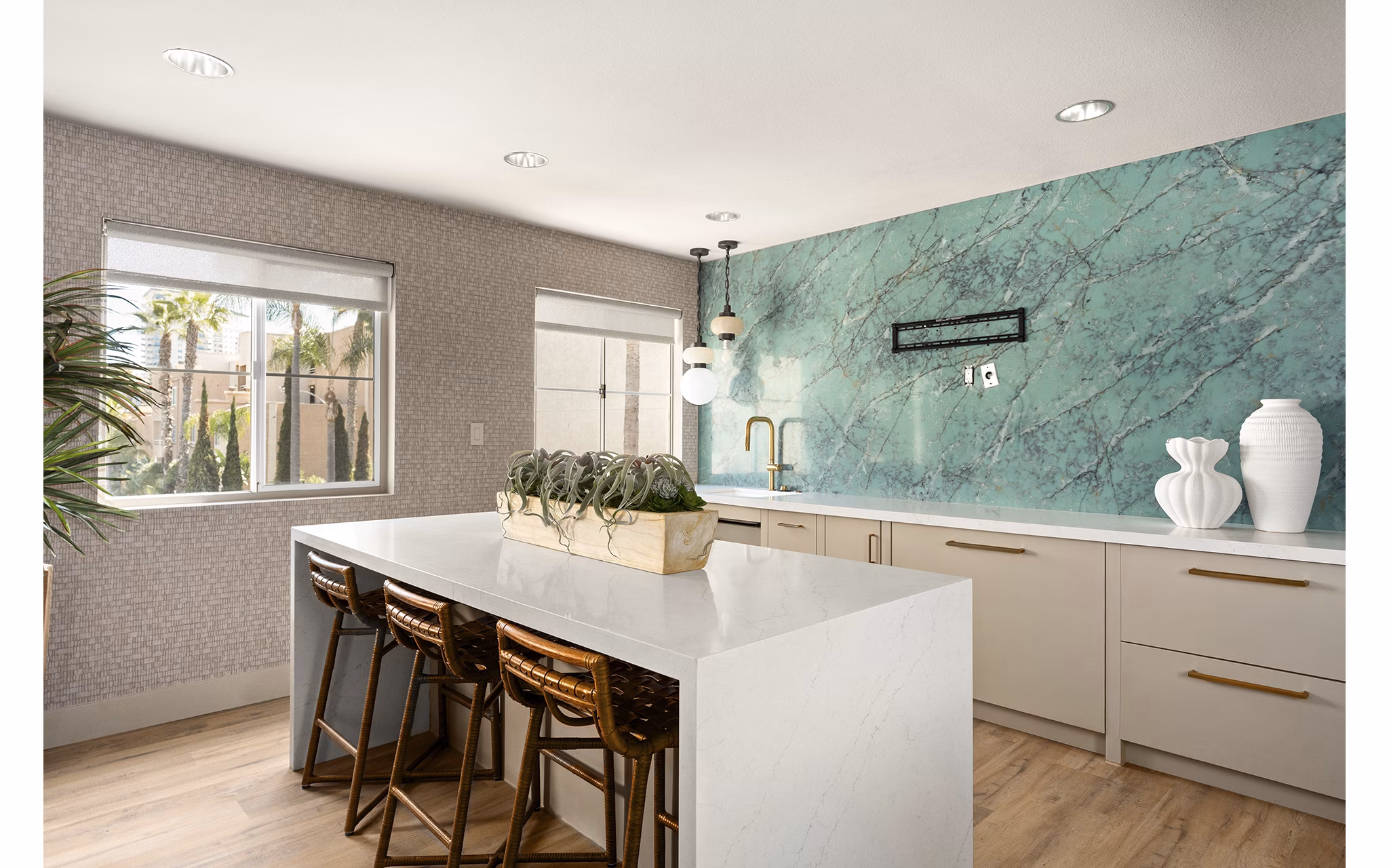 Clubhouse/Lobby at Axiom La Jolla Apartments