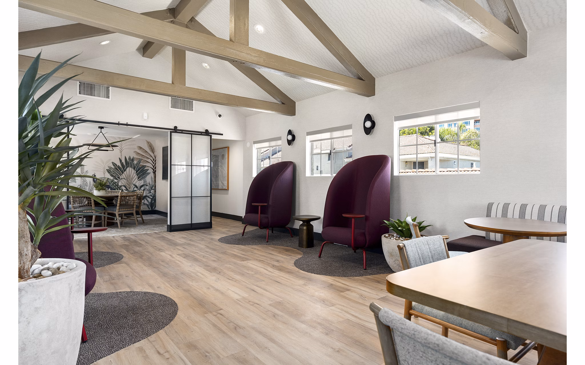 Clubhouse/Lobby at Axiom La Jolla Apartments