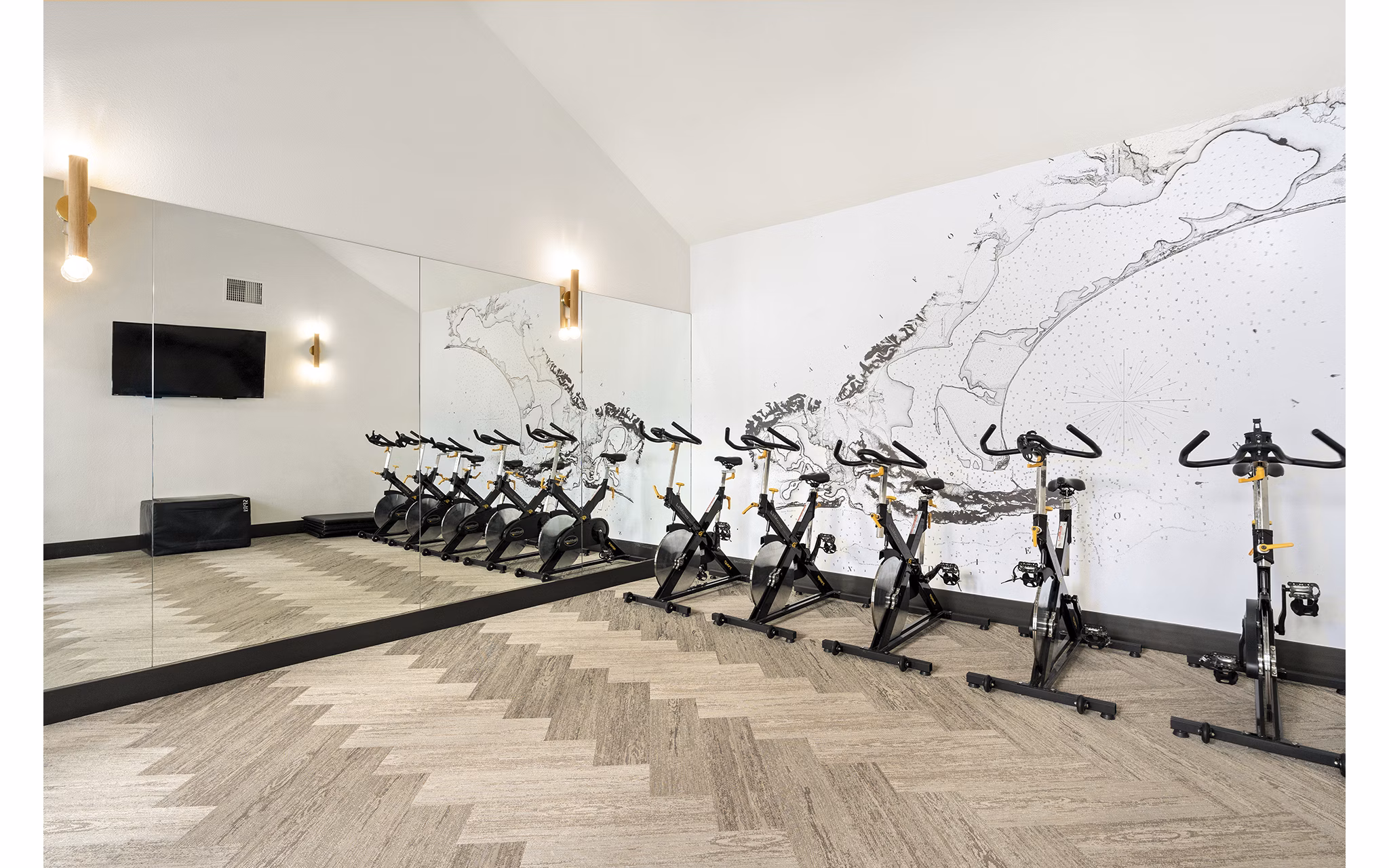 Fitness Center at Axiom La Jolla Apartments