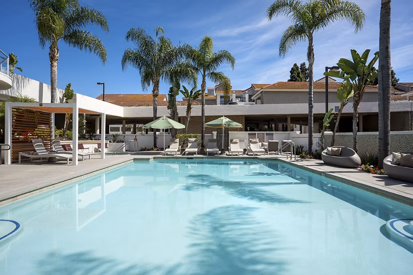 Property images of Axiom La Jolla
