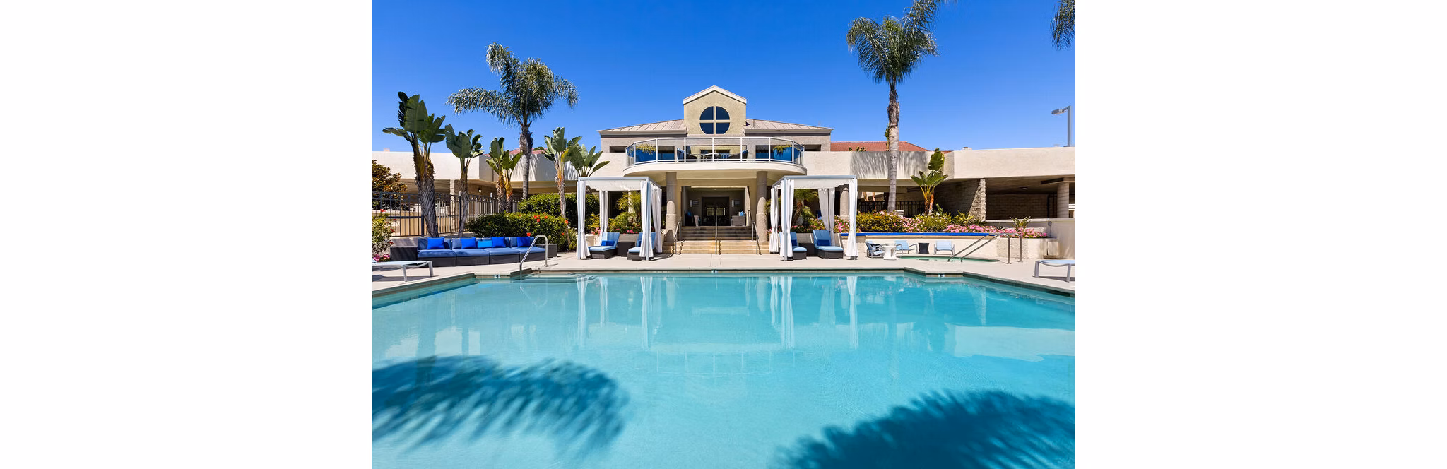 pool at Axiom La Jolla Apartments 