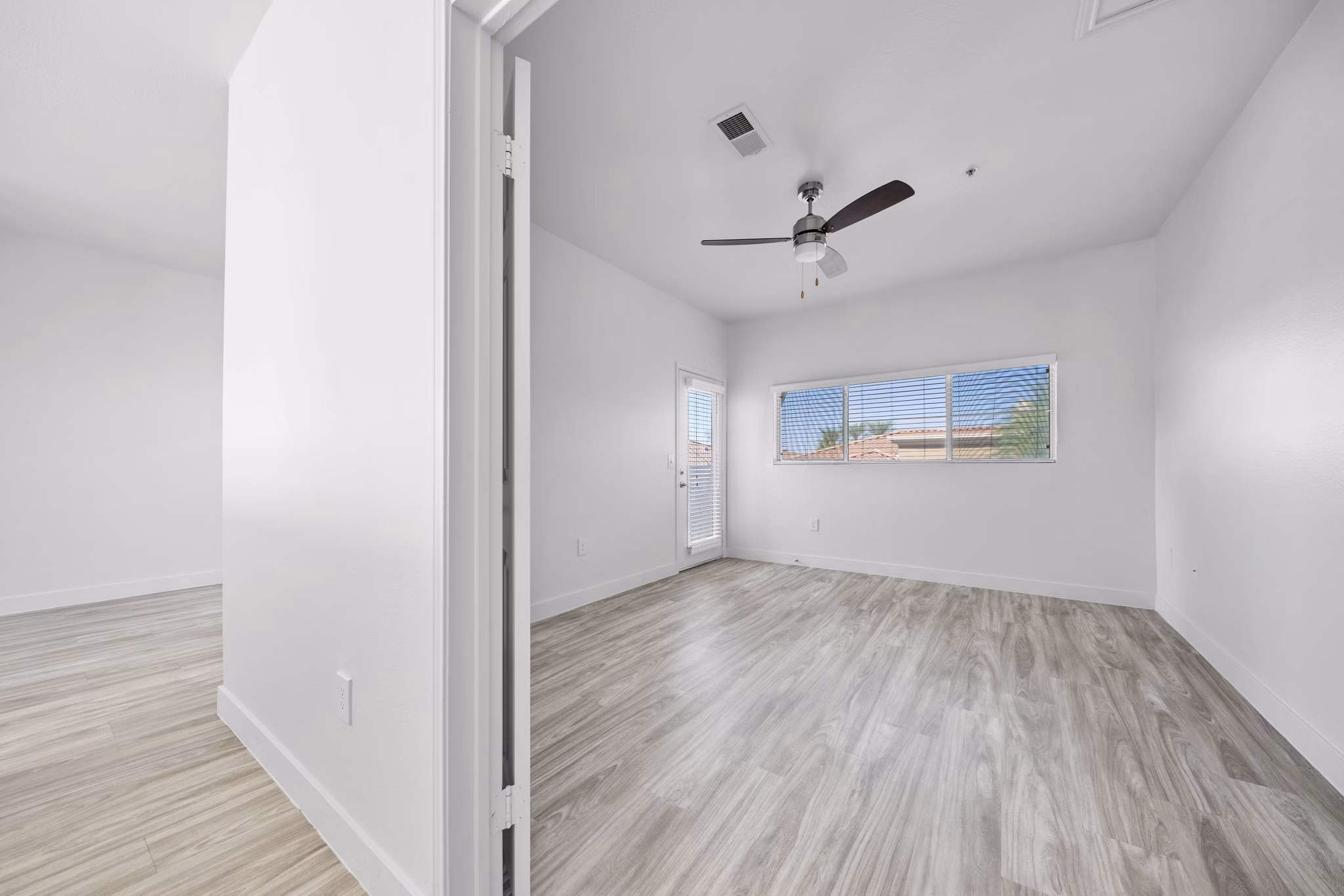 bedroom at GlenEagles Apartments