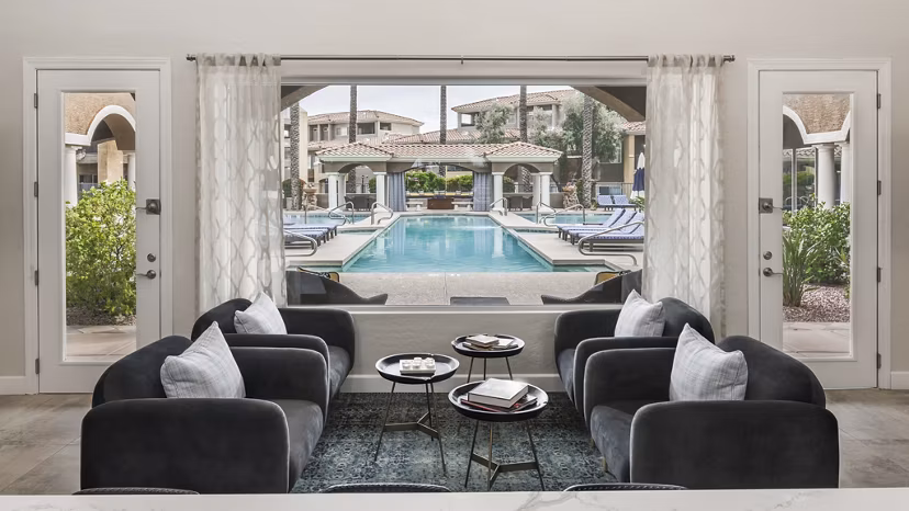 clubhouse at GlenEagles Apartments