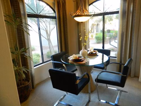 dining room at San Cierra Apartments