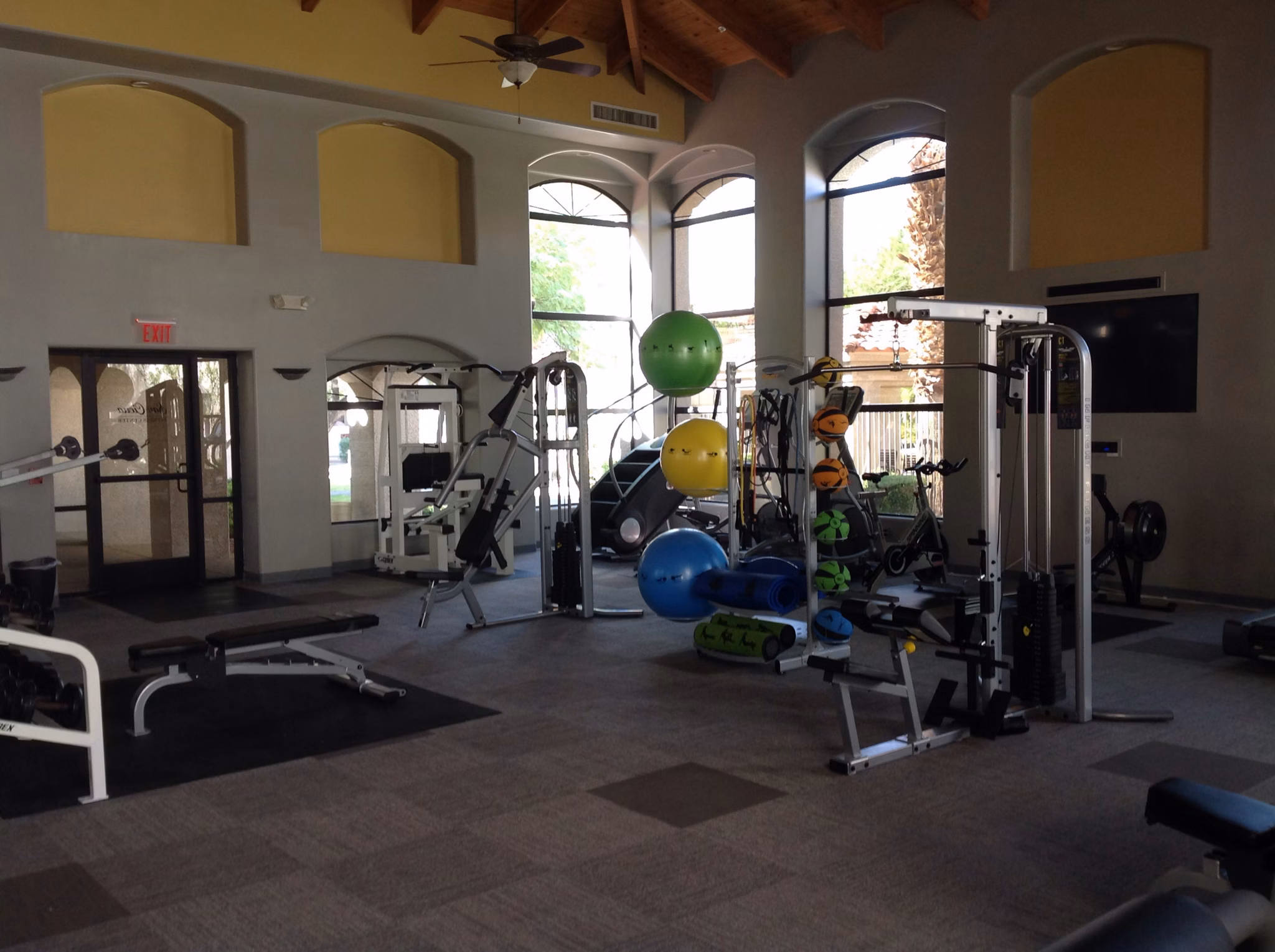 fitness center at San Cierra Apartments