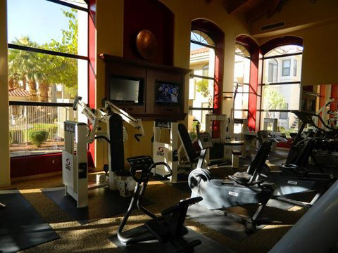Gym at San Cierra (4 of 5)
