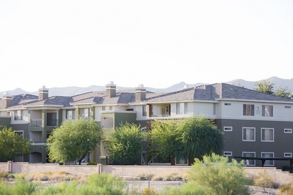 San Riva at the Foothills: Scenic view of luxury apartments in Phoenix