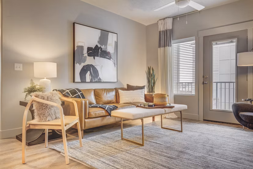 Spacious living room with luxury finishes in Bria Apartments