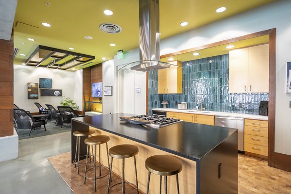 clubhouse at LINQ Midtown Apartments